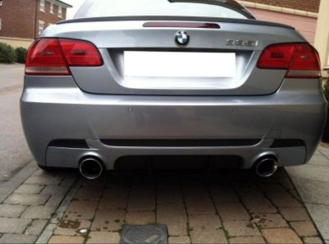 Difuzor bara spate BMW Seria 3  E92 E93  model 355i M performance