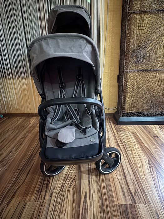 Cybex Gazelle S с две летни седалки и подарък кошница