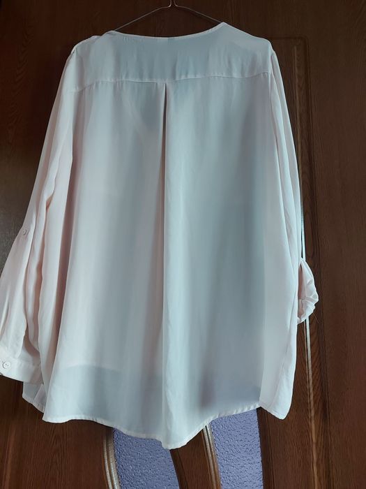 Vând Bluză Damă Eleganta Mărimea L