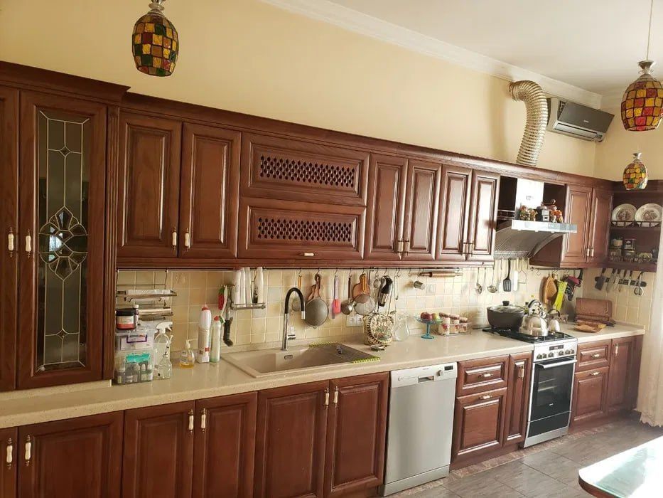 Sotiladi Участок Мирабад Саракулька ор-р Гостиница Lalibey соток 3.51