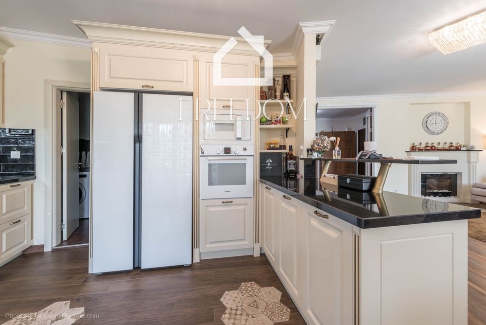 Продава се Многостаен апартамент в Варна, Аспарухово - 168 кв.м за 2679 €/кв.м - Снимка #4