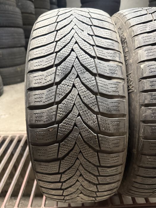 Гуми Nexen 215/55/17