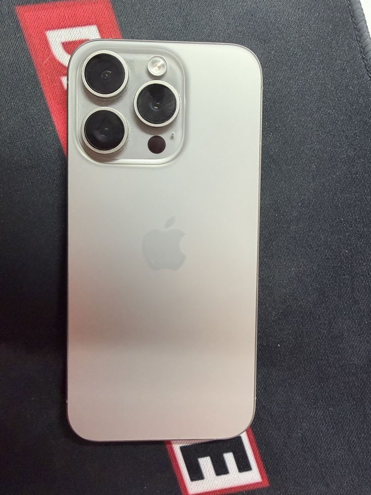 Iphone 15 pro  128 gb