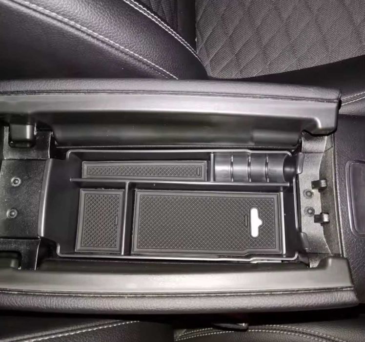 Органайзер за подлакътника Mercedes GLB A B X247 W177 W247 Мерцедес