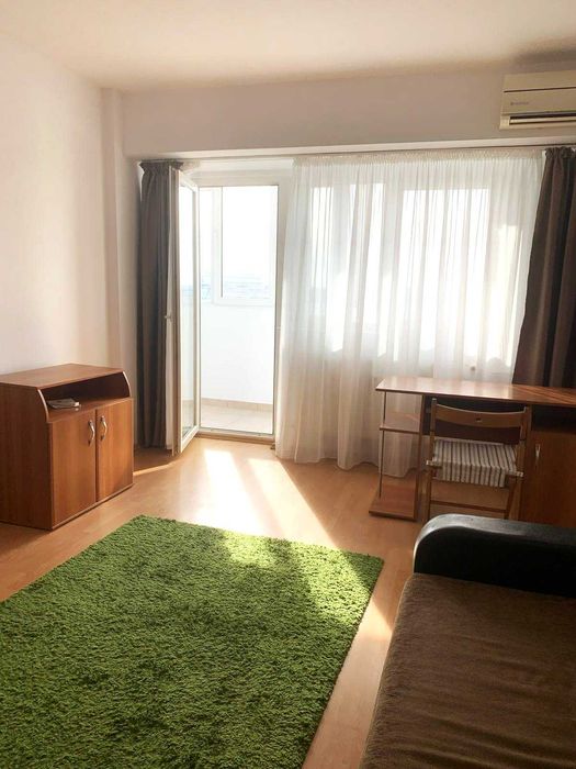 Garsonieră de închiriat , Titulescu , etaj 10 din 11 , vedere superbă