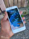 IPhone 8 plus 68 GB.