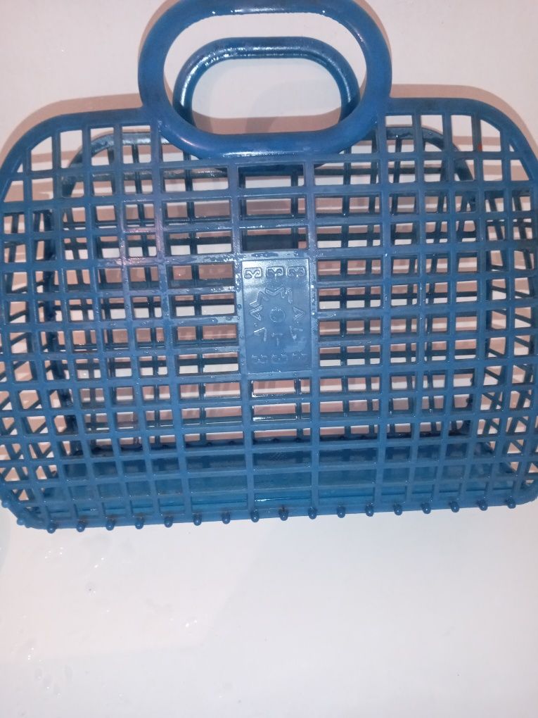 Продам  корзину .40*30