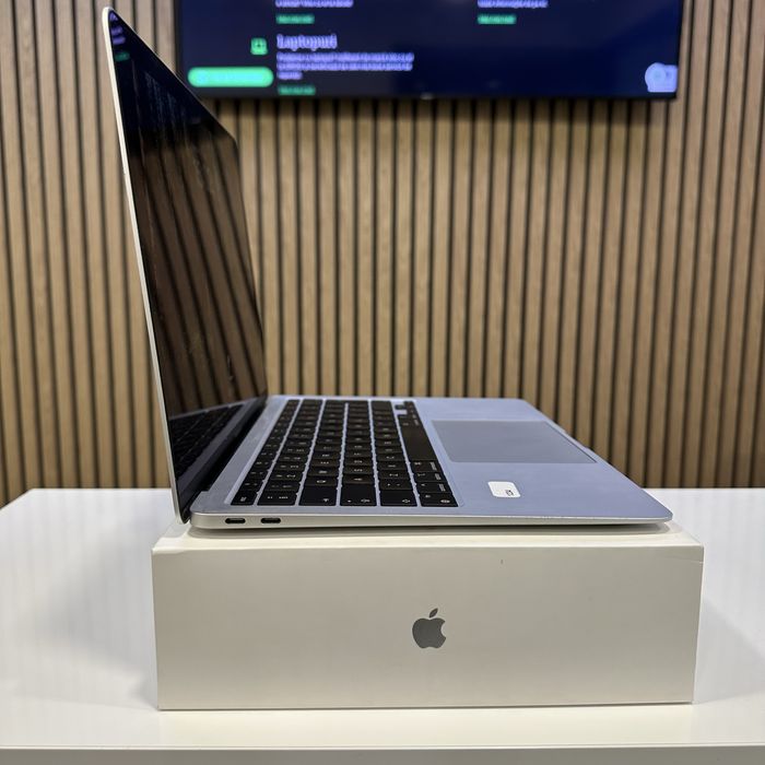 Macbook Air 2020 13 A2337 M1 512GB \ Garantie \ iDroid