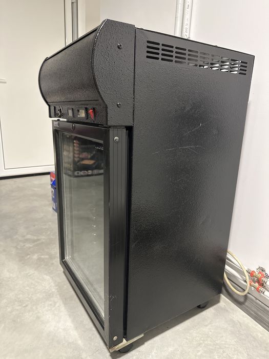 Vand vitrina frigorifica mini