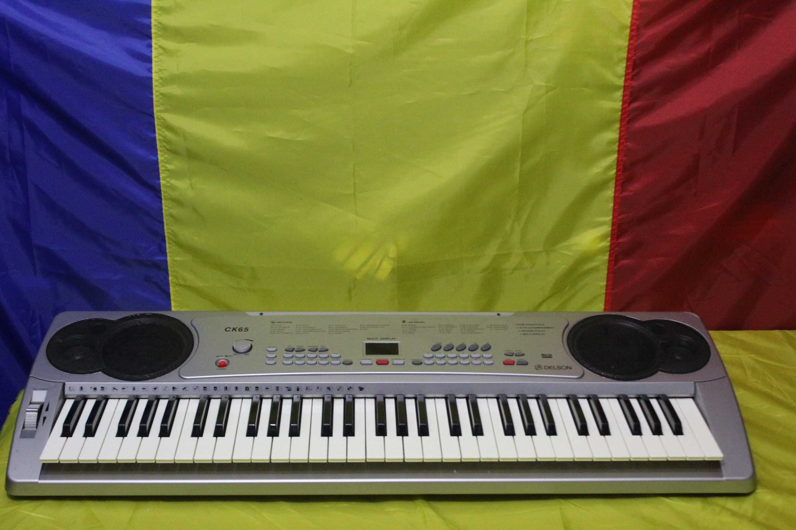 Orga  muzicala  electronica  - ( Germania)  DELSON - ck 65