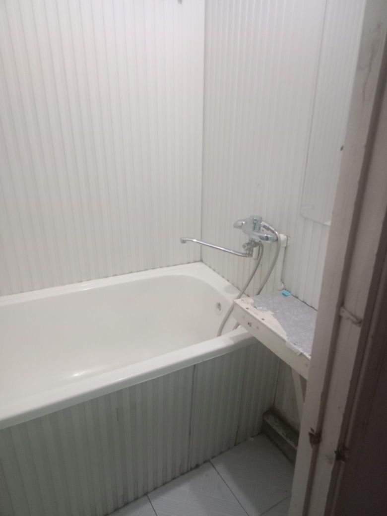 Arenda chorsu qoratosh 1 etaj oyla bolar izlar