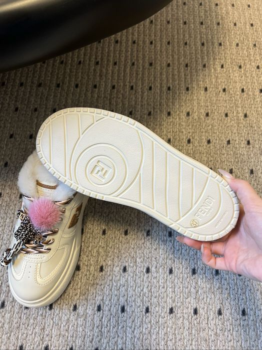 Adidasi Fendi , calitate premium , pe comanda , noi , 38