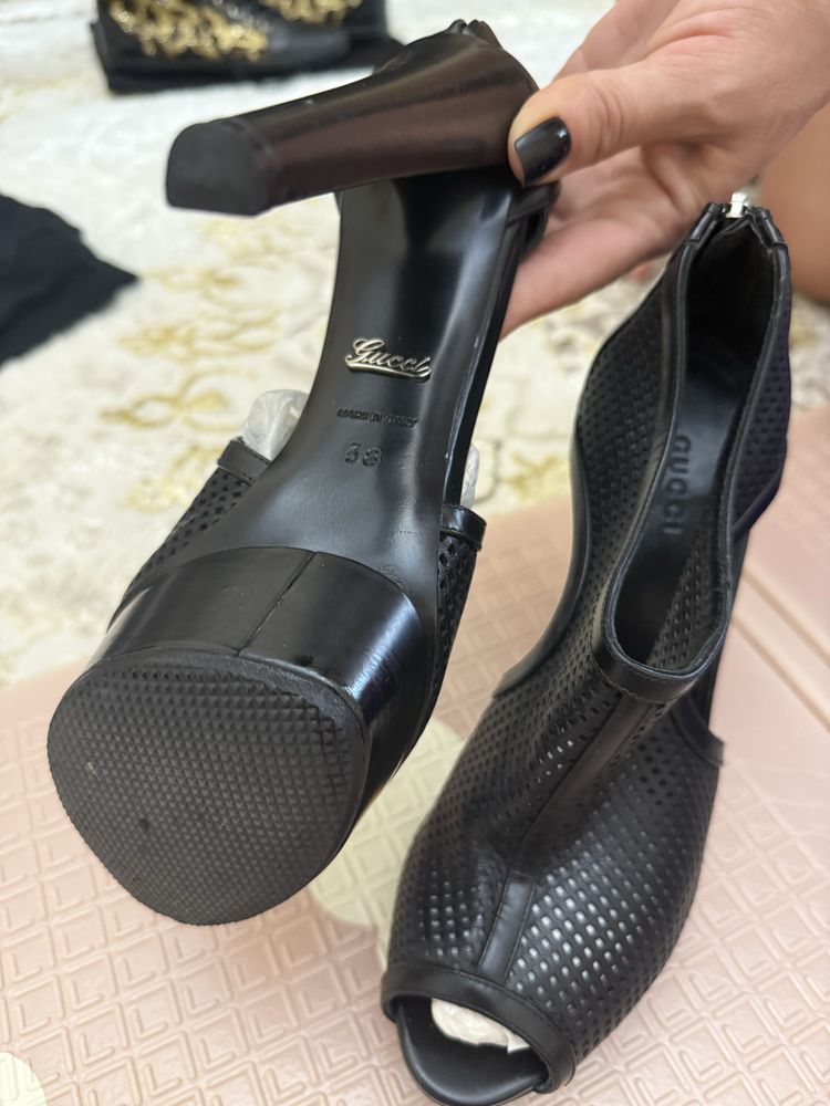 Оригинальные каблуки от Guccci
