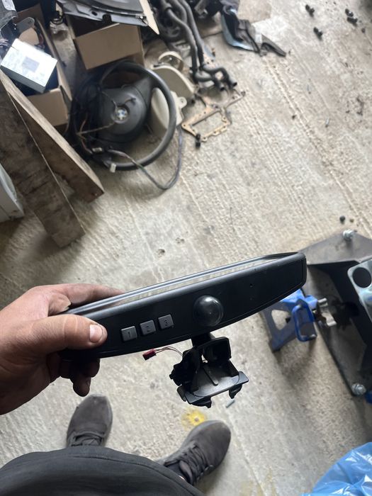 Огледало с копчета гараж бмв ф30 ф11 е60 bmw f30 f31 f10 f11 ogledalo