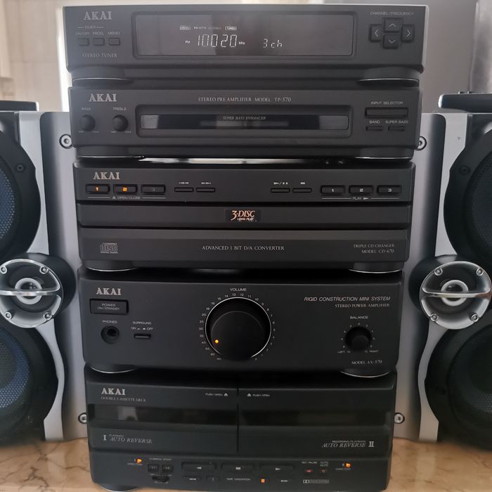 sistem audio akai ax 570
