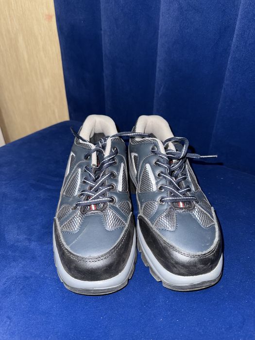 Продам защитная обувь