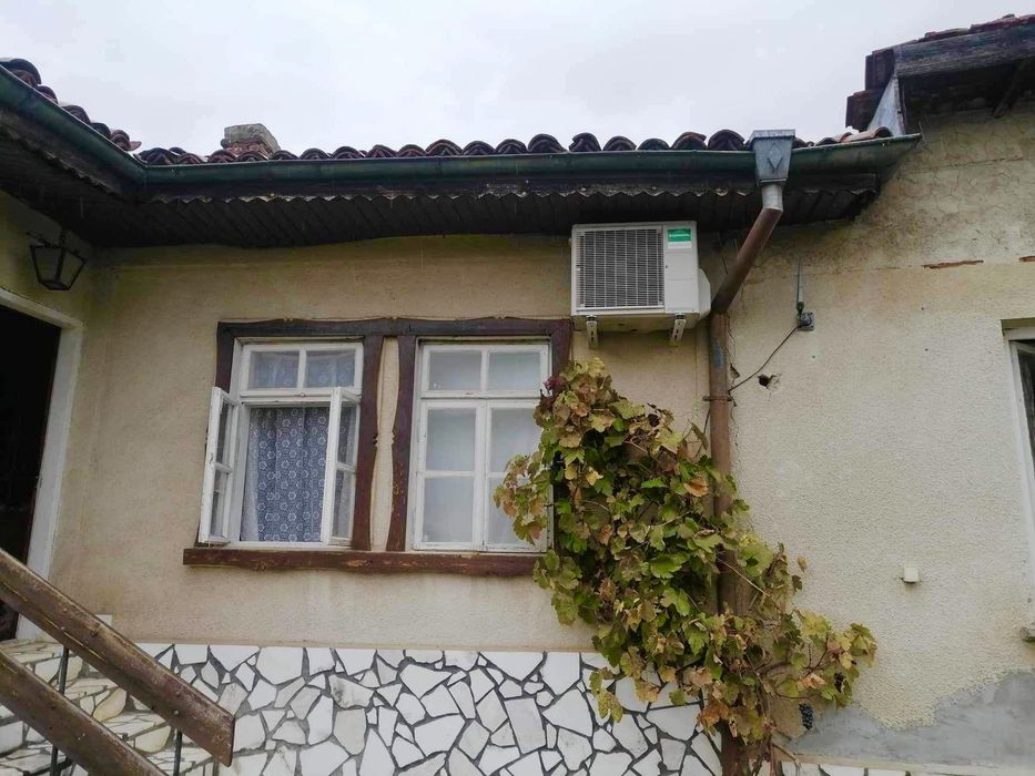 Продава се Къща в с. Саранци, Област София-област - 80 кв.м за 1063 €/кв.м - Снимка #4