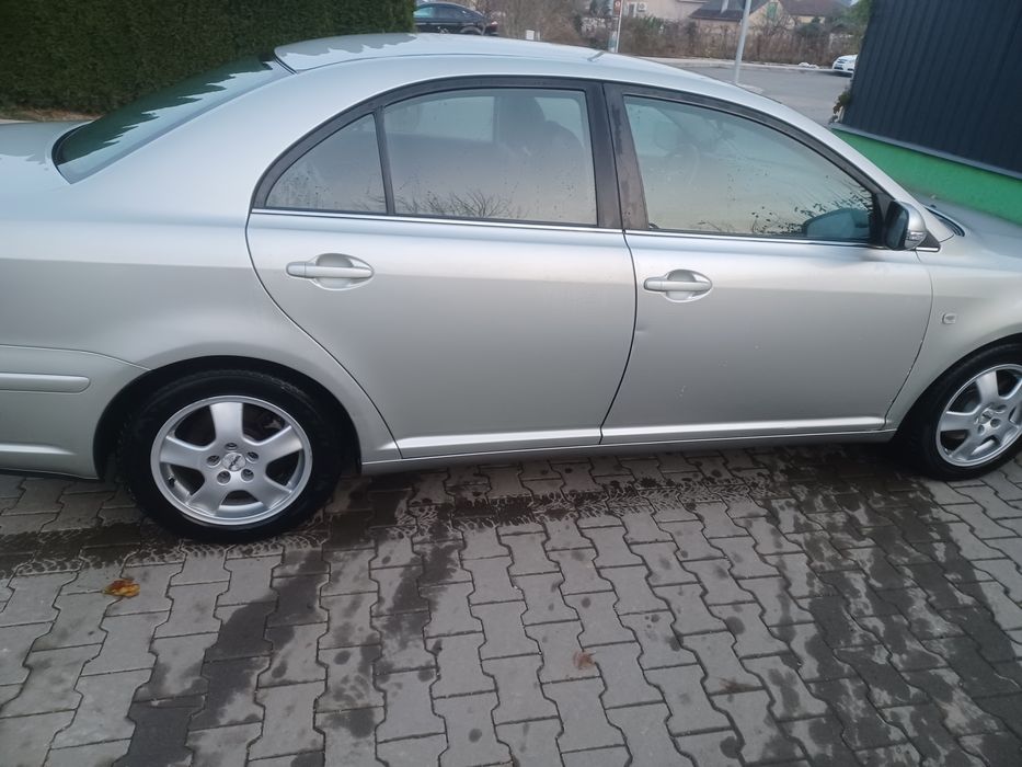 Toyota Avensis motor 2.2 motorina k150 cutie manuală 6+1