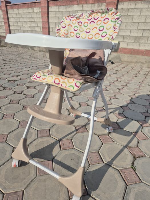 Стульчик для кормления