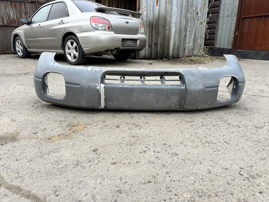 Продам бампер на Субару Форестер