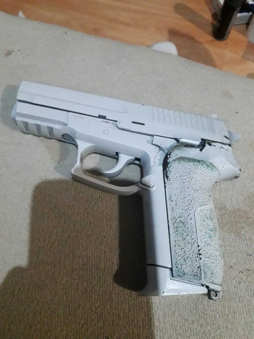 Airsoft пистолет Sig Sauer , 6mm caliber