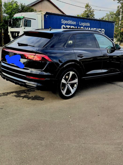 Autoturism audi q8 2024