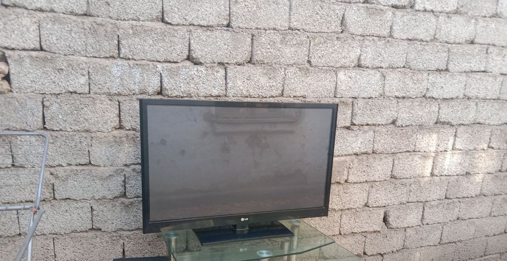 Продаеться телевизор