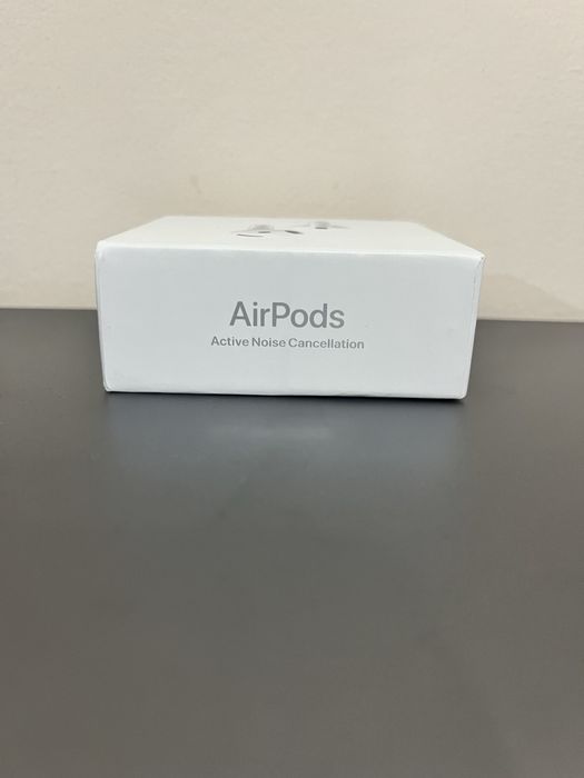 Слушалки AirPods 4 ANC