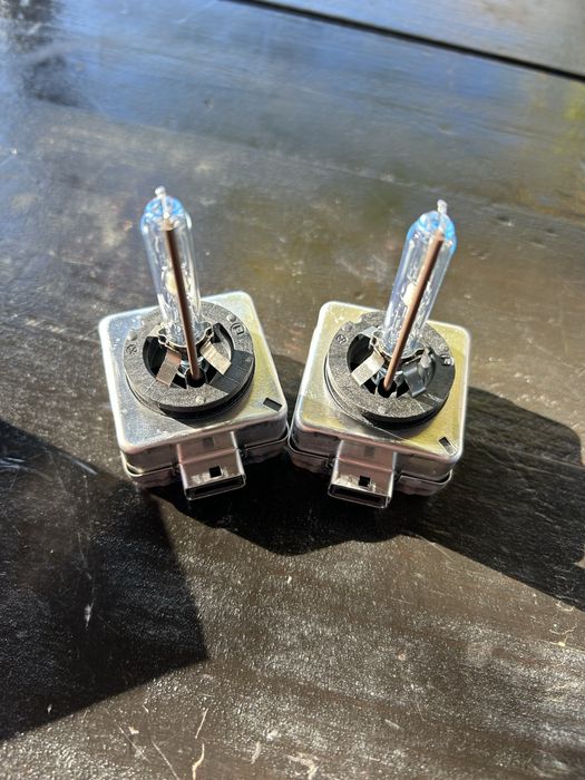 Vand becuri Xenon OSRAM D1S