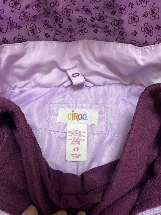 Скидка!!! Куртка унисекс из США на 4 года