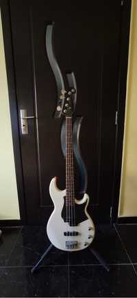 Chitara bass Yamaha BB234