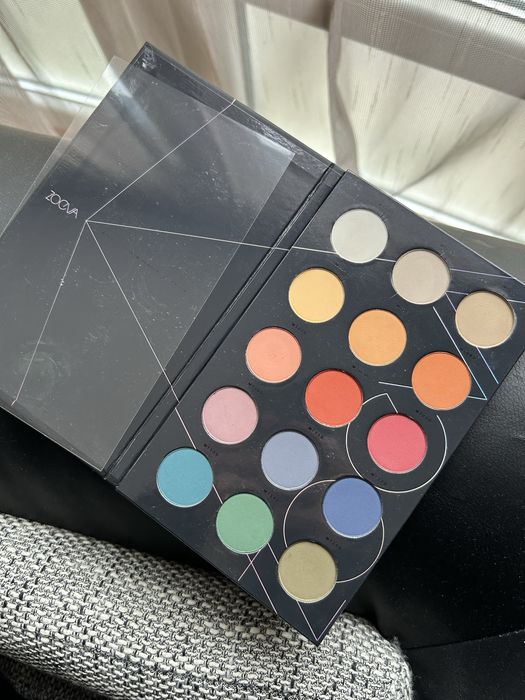 Paleta Zoeva culori mate