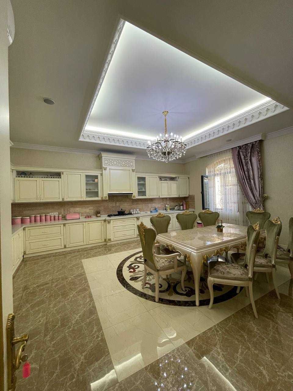 V1184 ПРОДАЕТСЯ_ДОМ на Махалля Амира Темура 10 соток 8 Комната