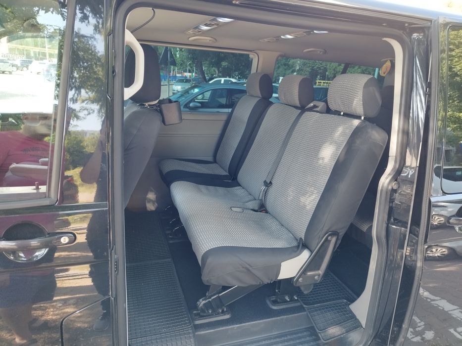 Inchiriez microbuz transport persoane 6+1, 7+1, 8+1 Mercedes Vklasse V