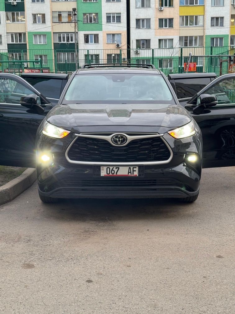 Автомобиль Хаиландер