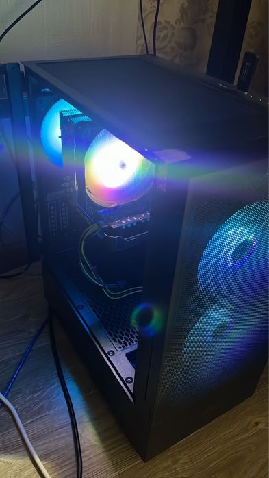 Продаю процессор Intel Core i5 12-го поколения