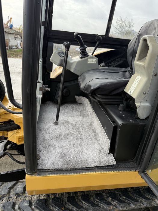 Mini excavator caterpillar 302.5c