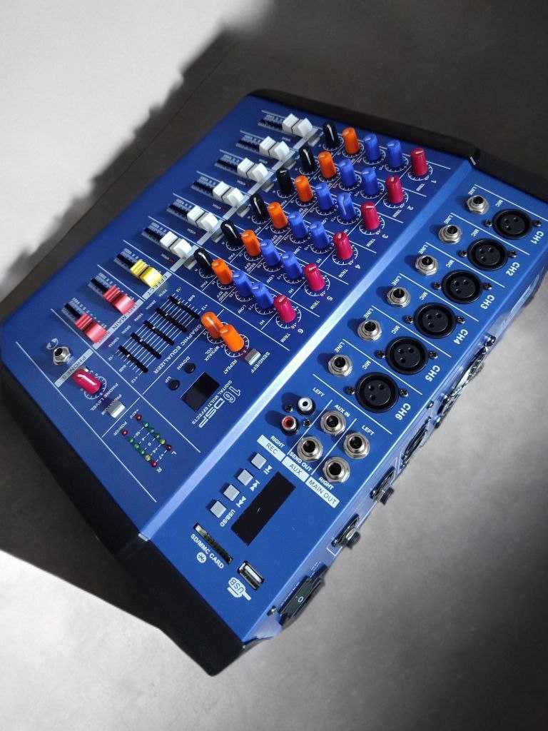 Активный микшерный пульт Mickle PMX 602D