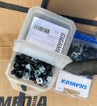 100 Piese GIGAMEDIA pt fixarea dulap Rack
