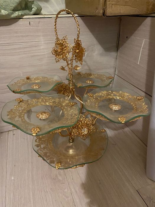 Менажница сатылады