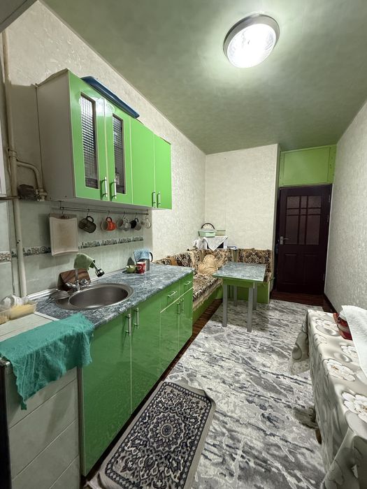 Срочно! Продается 3х комнатная квартира Юнусабад 14 квартал Метро