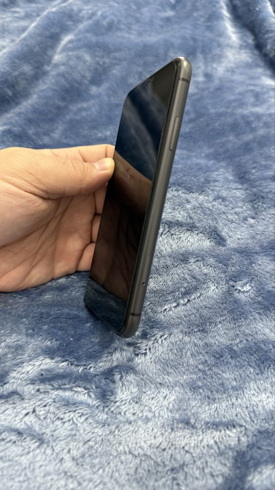 Iphone 11 128gb сост отл