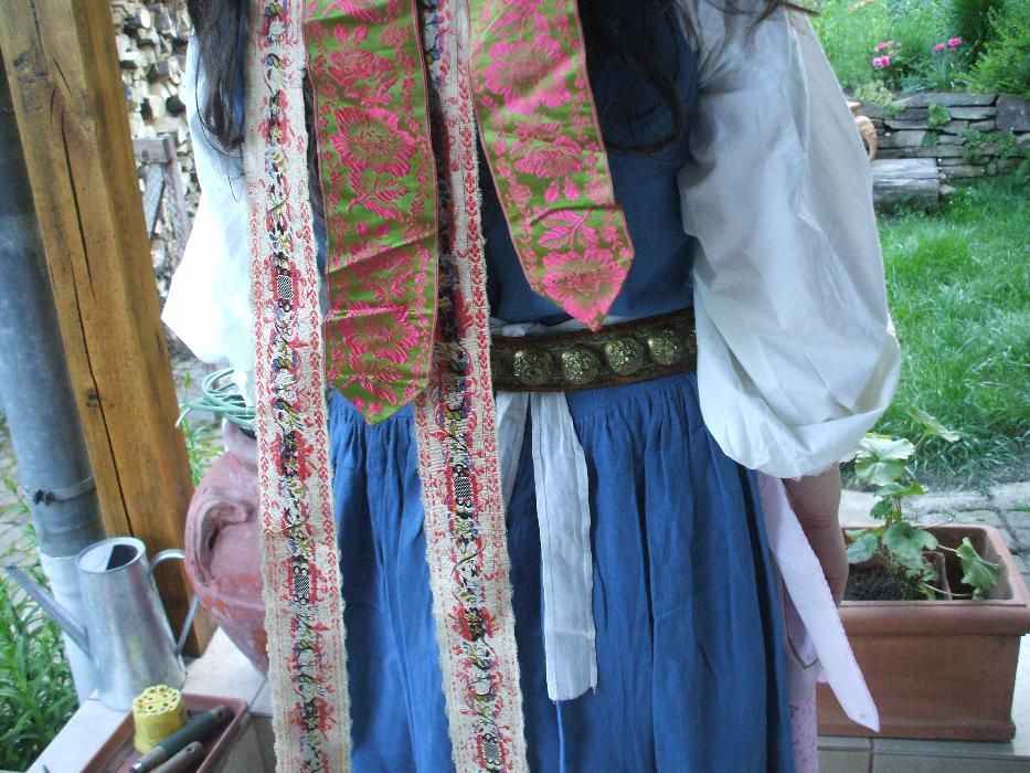 costume de colectie vechi populare traditionale sasesti zona Sibiu