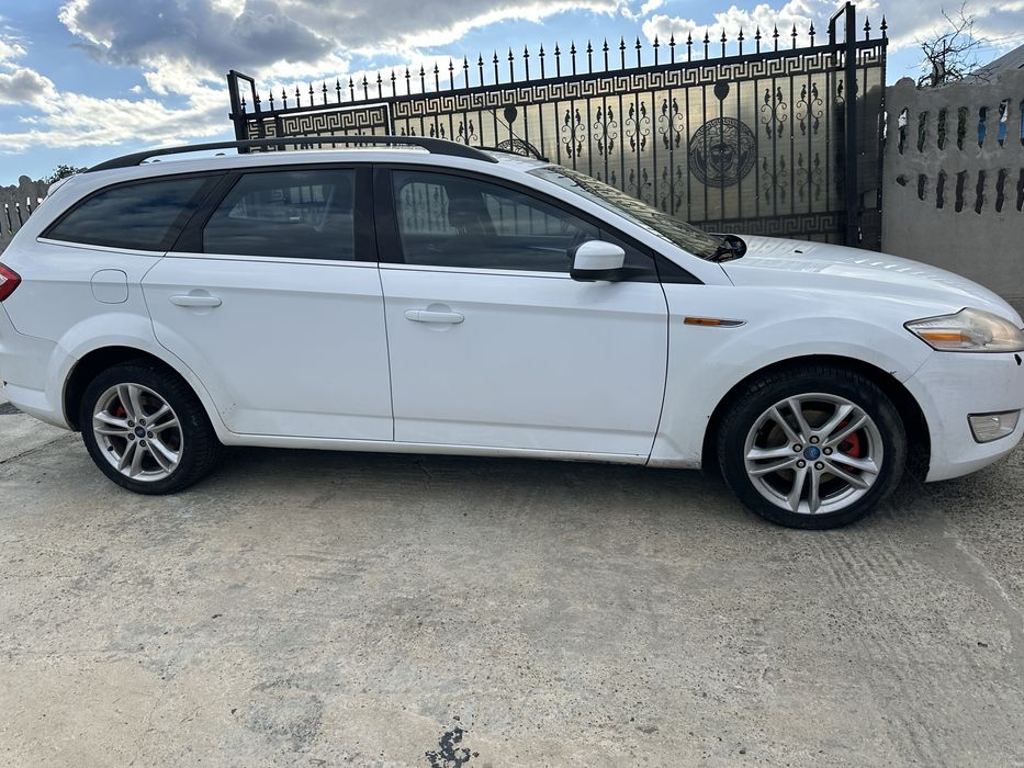 Ford mondeo 4 k preț 3500€