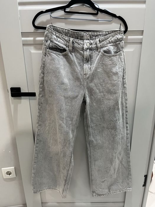 Продам женскую одежду