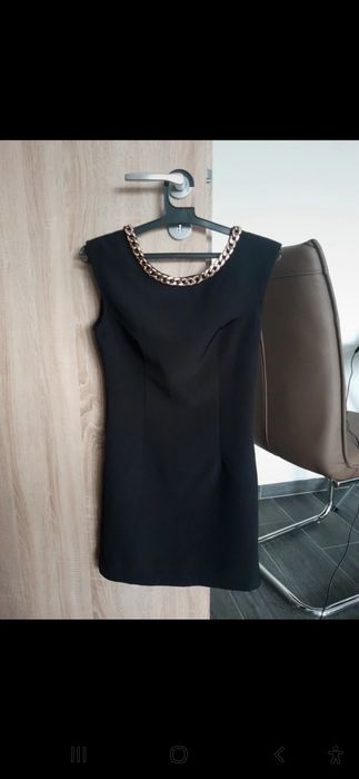 Rochie neagră Spate gol