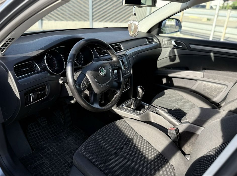 Skoda Superb 2.0 TDI 2012