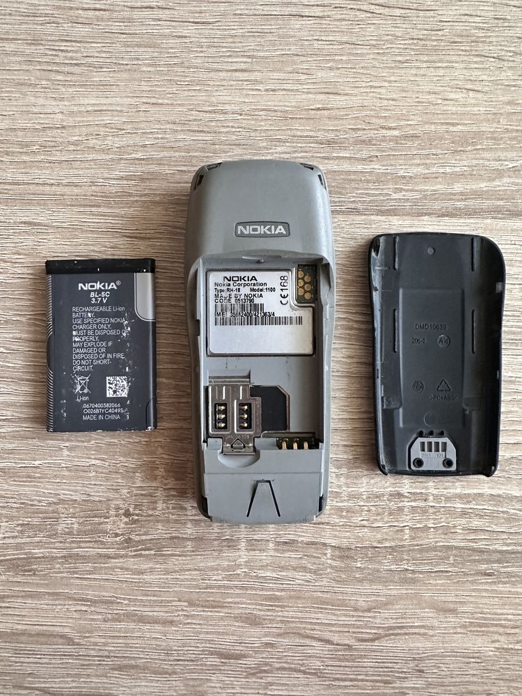 Nokia 1100 в топ състояние.