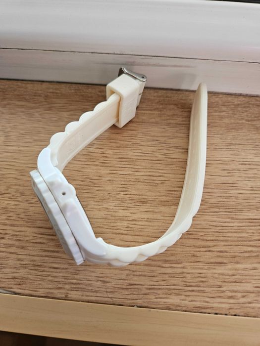 Ръчен часовник за дами