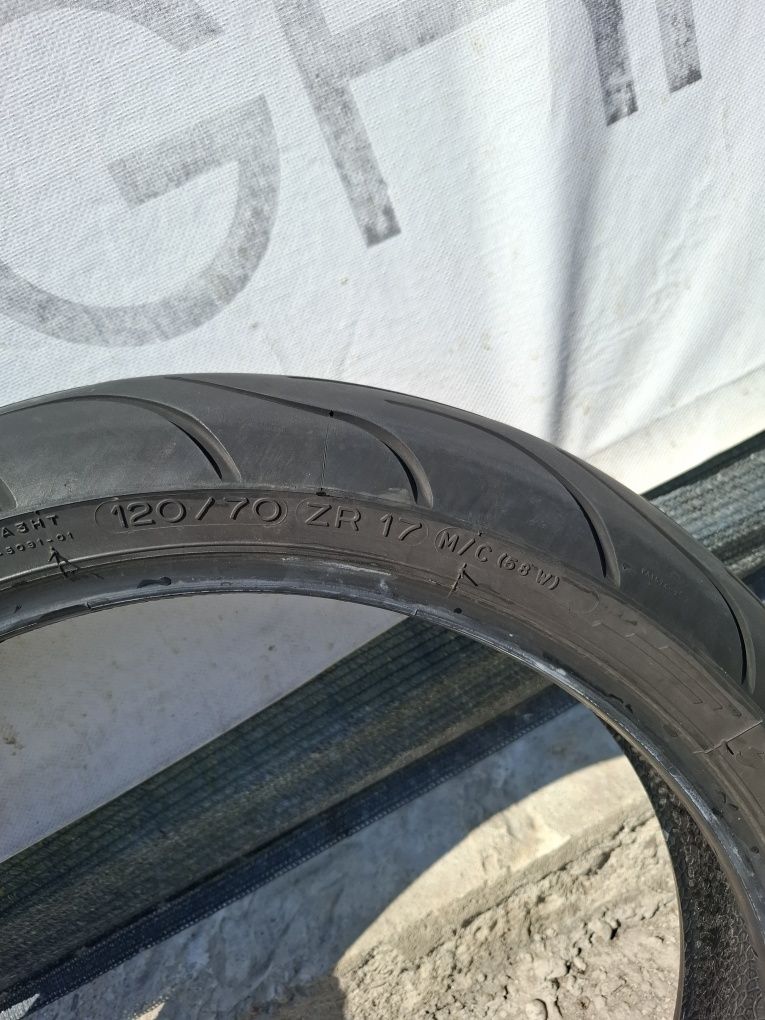 Anvelopa Moto Fata Michelin Pilot 120/70 ZR17